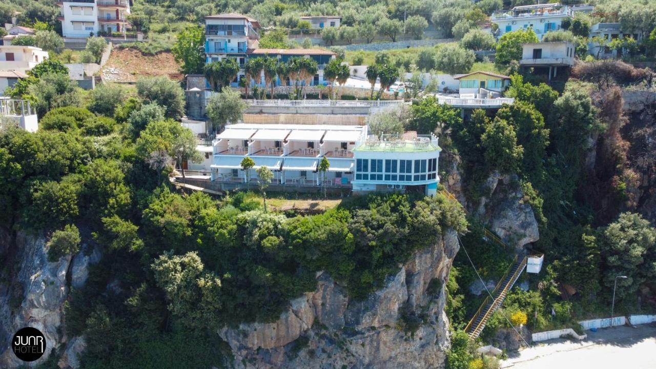 Skyhill Boutique Hotel Вльора Екстер'єр фото