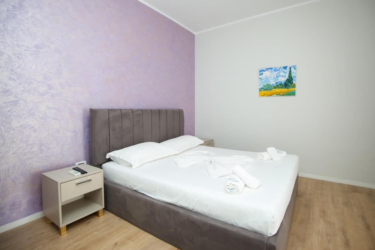 Skyhill Boutique Hotel Вльора Екстер'єр фото